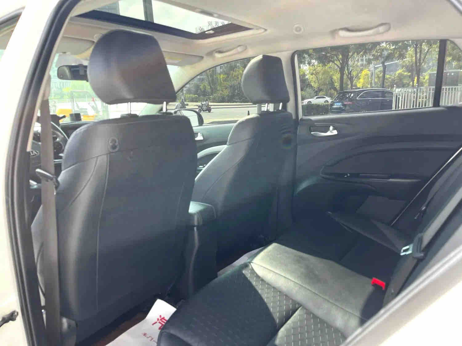 Kia KX1 2019 car image #5
