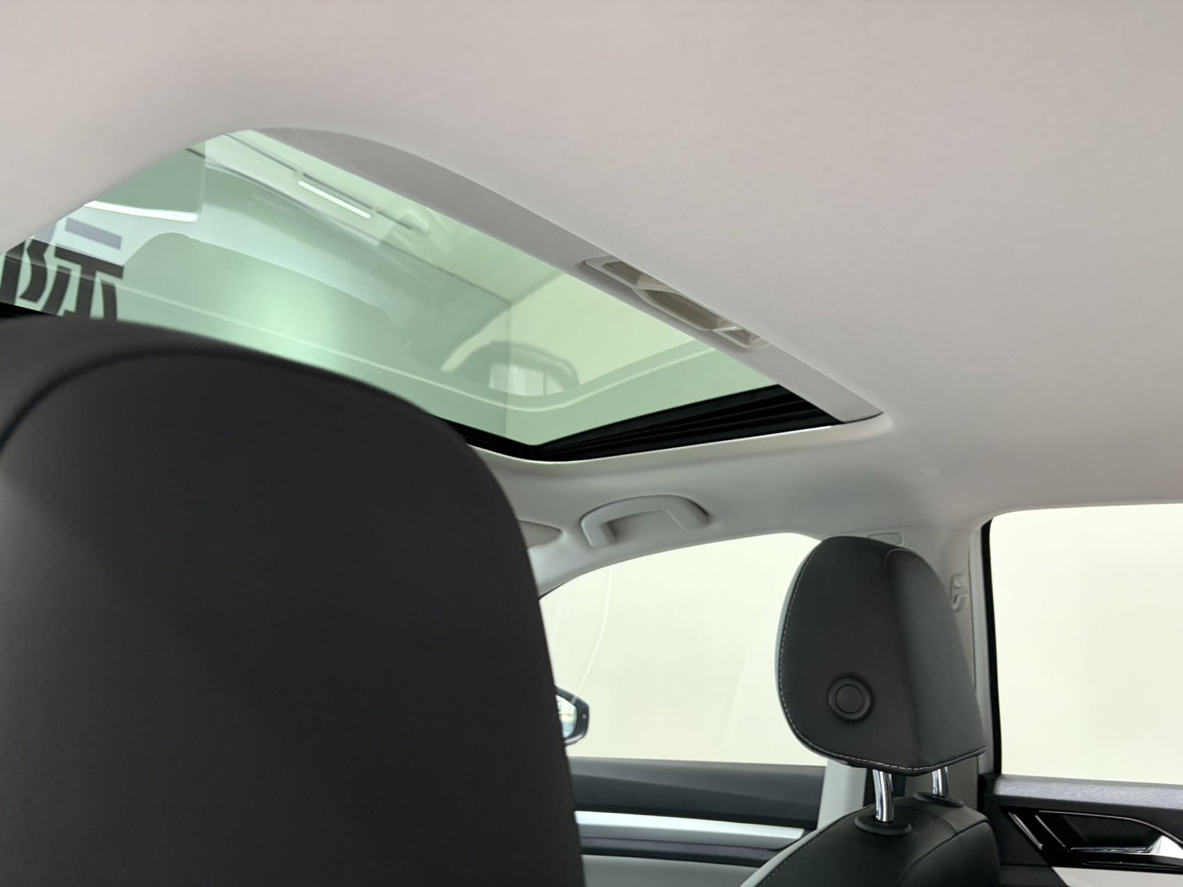 2022 #16 2022 car image #16