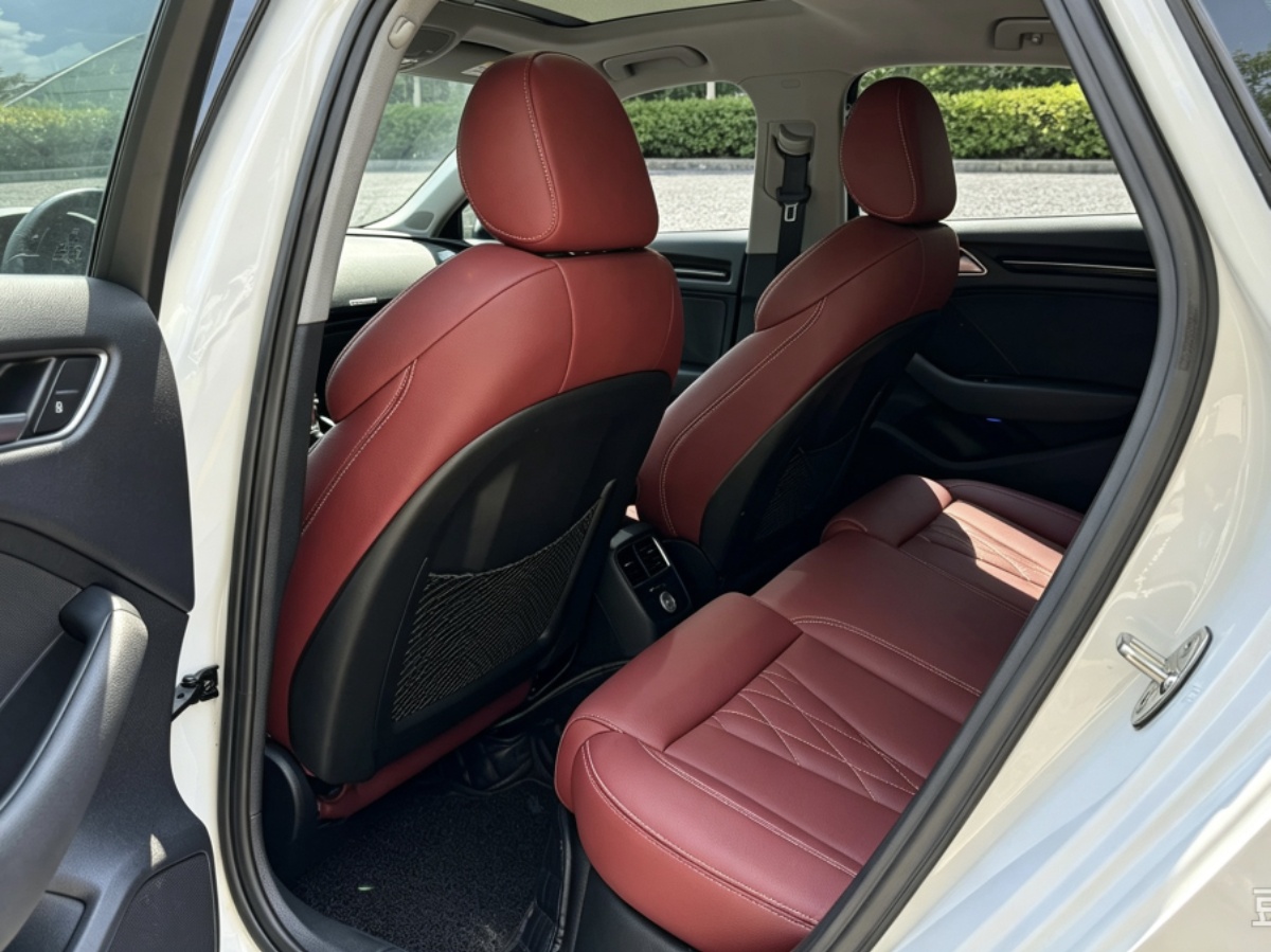 Audi A3 2019 car image #7