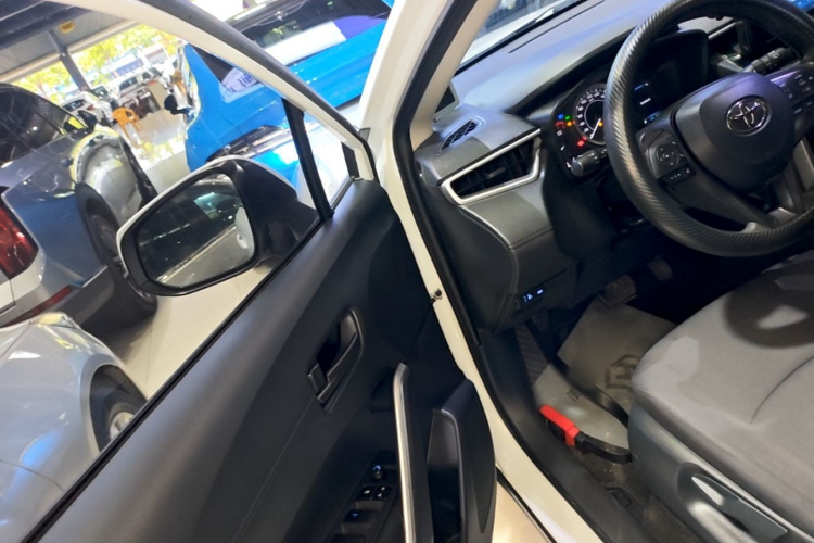 Toyota Corolla Cross 2022 car image #11