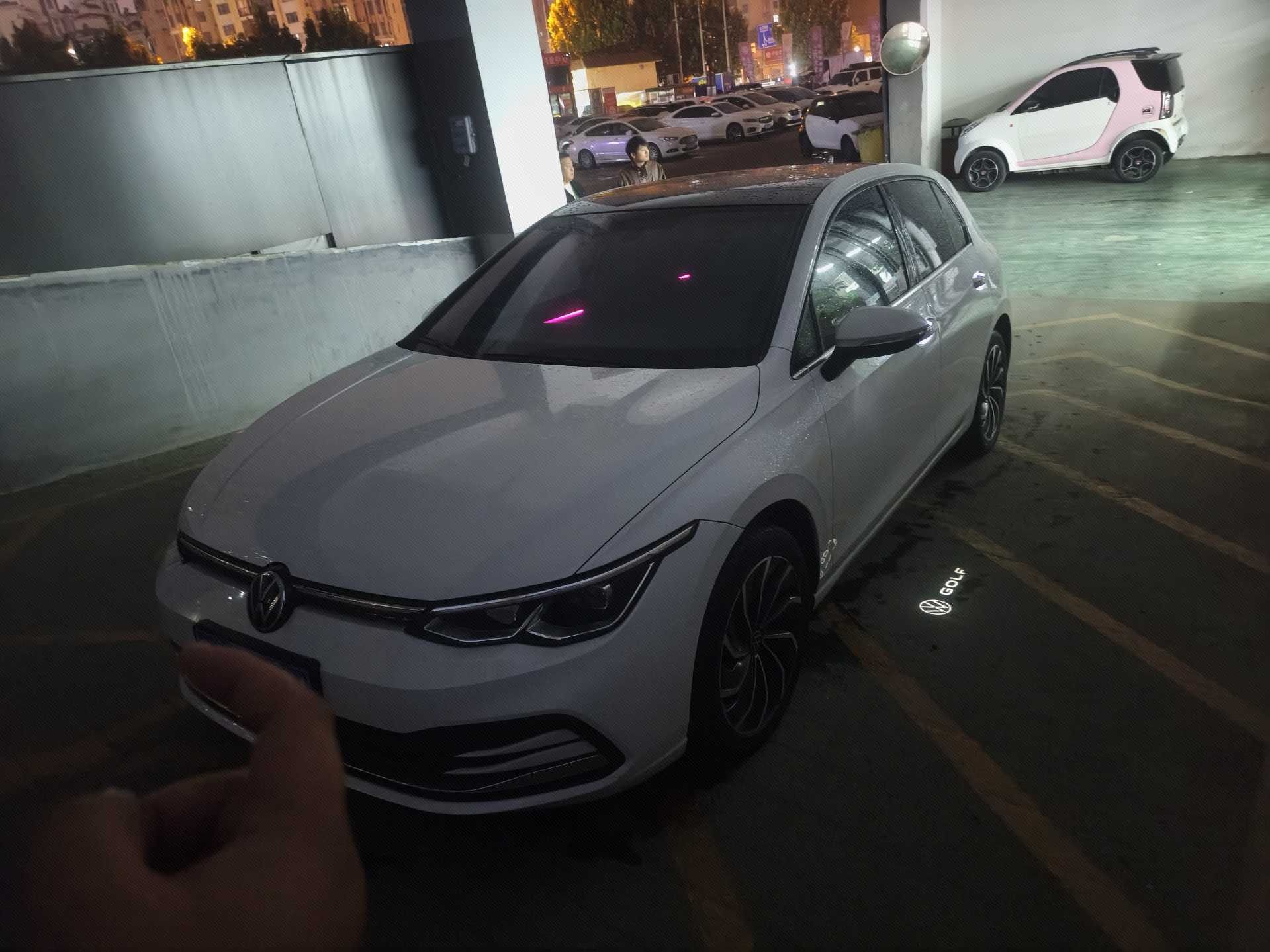 Volkswagen Golf 2022 car image 
