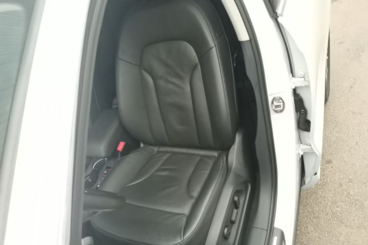 Audi Q3 2016 #15 Audi Q3 2016 car image #15