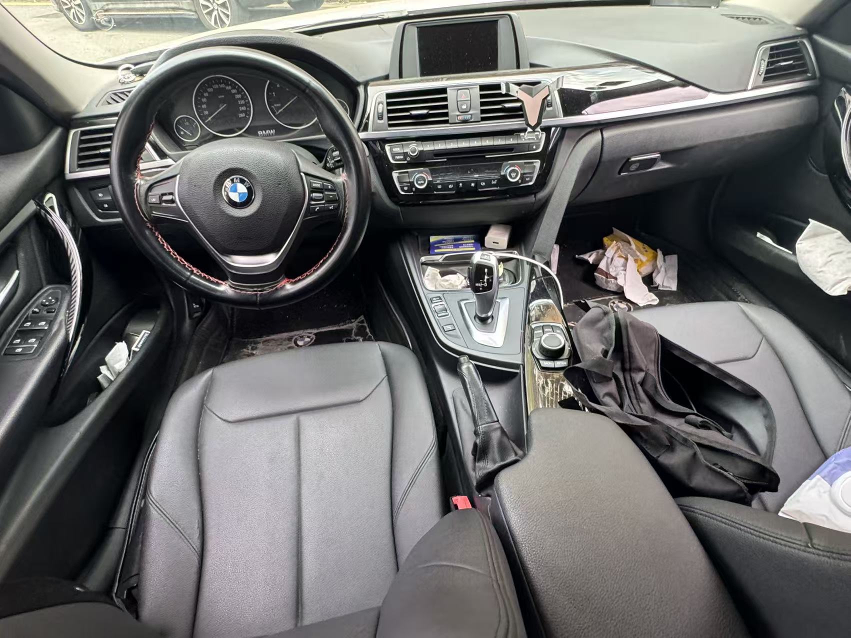 BMW 3 Series 2017 car image #8