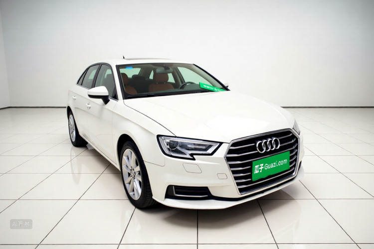 Audi A3 2019 car image #4