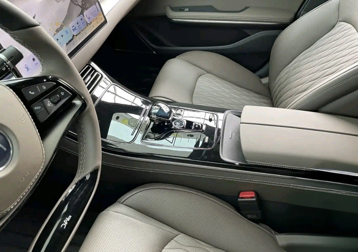 BYD Han 2024 #5 BYD Han 2024 immagine di auto #5