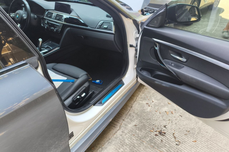 BMW 3 Series GT 2019 #30 BMW 3 Series GT 2019 imagen de coche #30