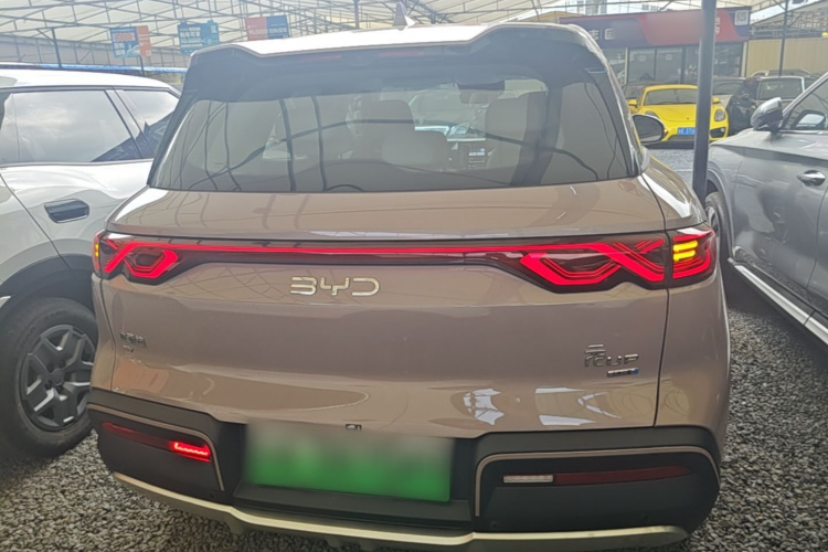 BYD YuanUP 2025 car image #6