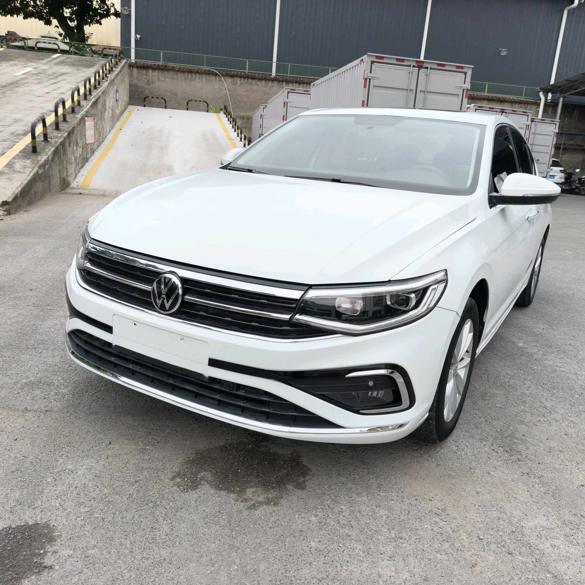 2024 imagen de coche 