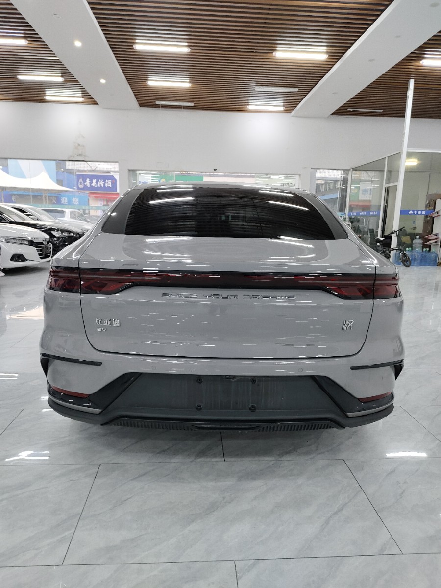BYD Han 2024 car image #3