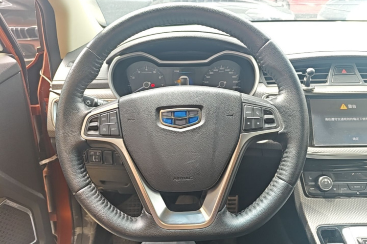 GEELY Emgrand GS 2016 car image #11