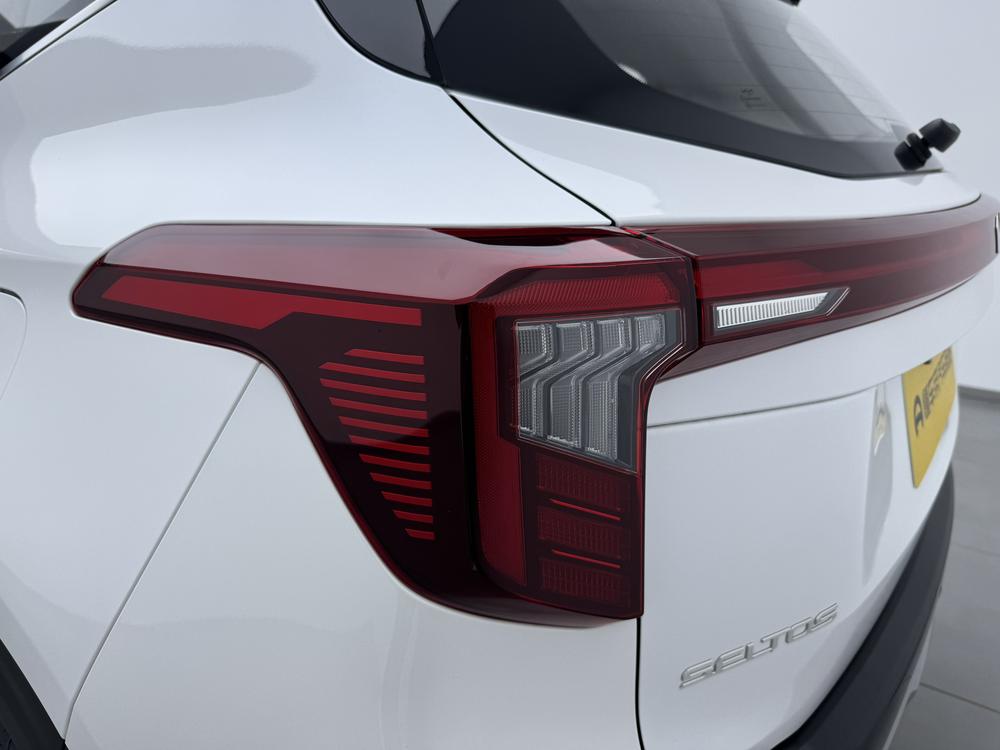 Kia Seltos 2026 #13 Kia Seltos 2026 car image #13