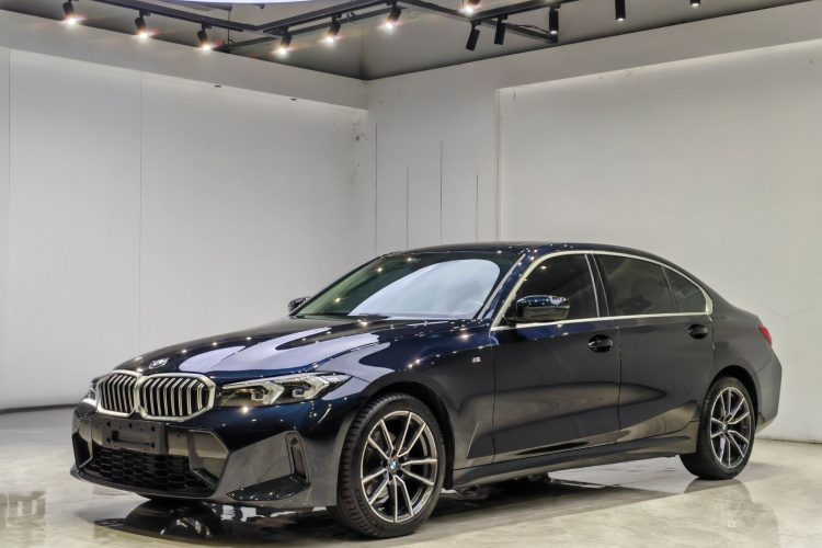 BMW 3 Series 2024 #2 BMW 3 Series 2024 car image #2