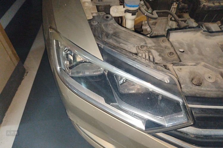 Volkswagen Bora 2016 car image #8