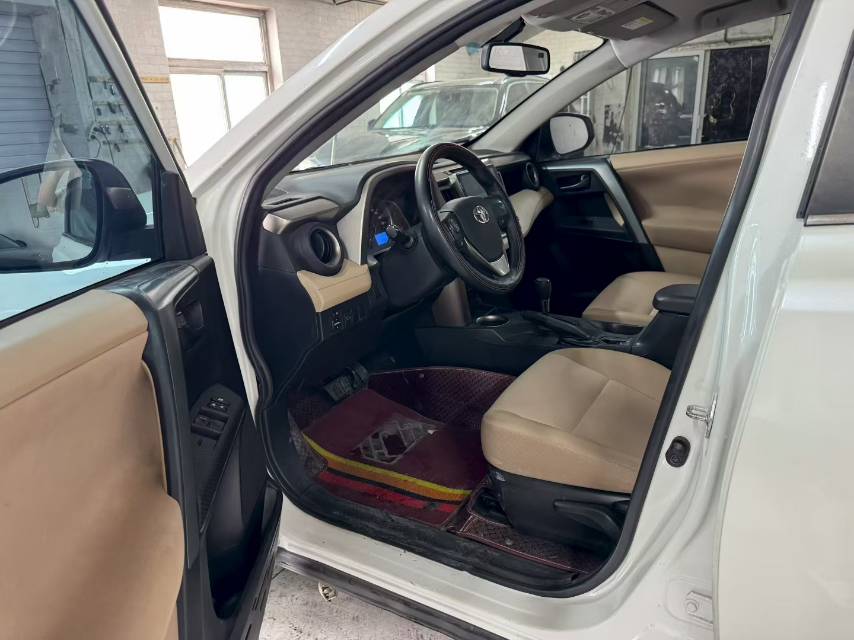 Toyota RAV4 2015 #4 Toyota RAV4 2015 image de voiture #4