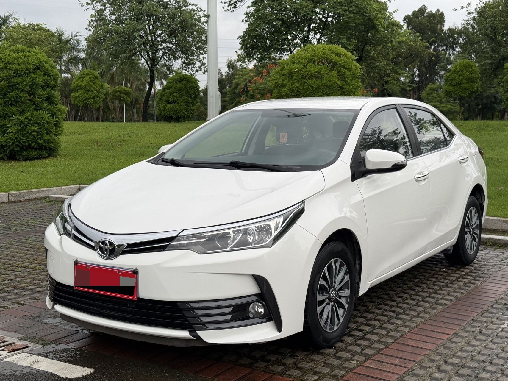 Toyota Corolla 2017 Toyota Corolla 2017 car image