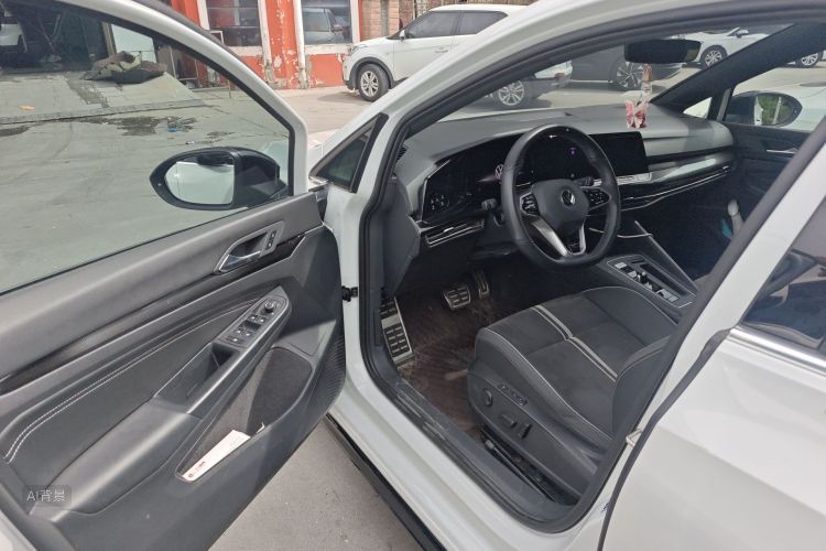 Volkswagen Golf 2022 imagen de coche #18