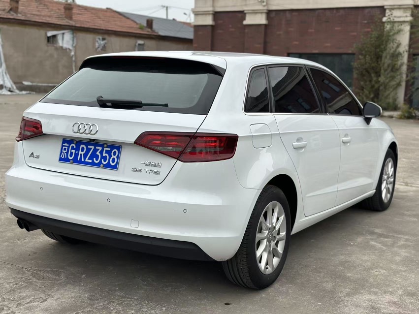 Audi A3 2015 car image #7