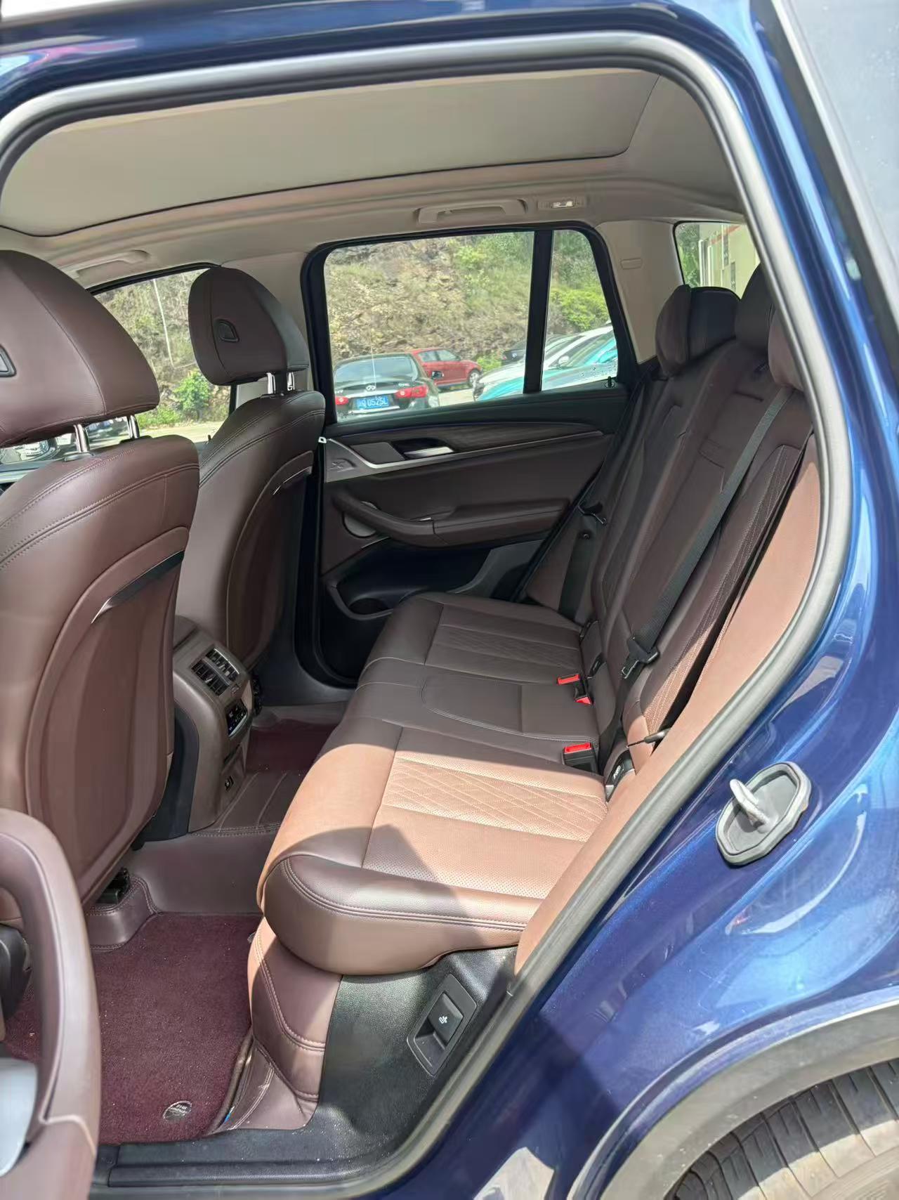 BMW X3 2022 car image #4