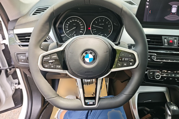 BMW X1 2017 #11 BMW X1 2017 car image #11