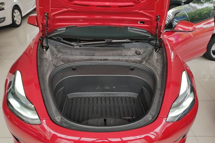 Tesla Model 3 2022 car image #27