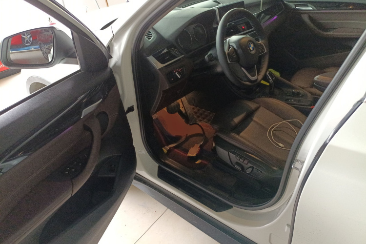 BMW X1 2020 imagen de coche #12