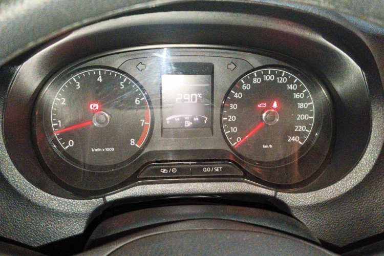 Volkswagen Polo 2015 #13 Volkswagen Polo 2015 car image #13