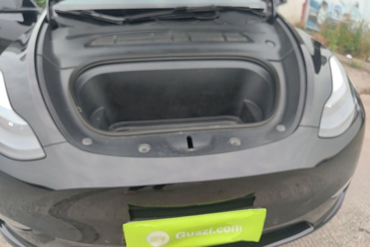 Tesla Model Y 2023 #20 Tesla Model Y 2023 car image #20