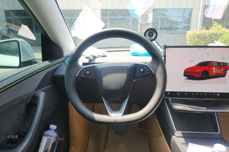 Tesla Model Y 2025 #12 Tesla Model Y 2025 car image #12