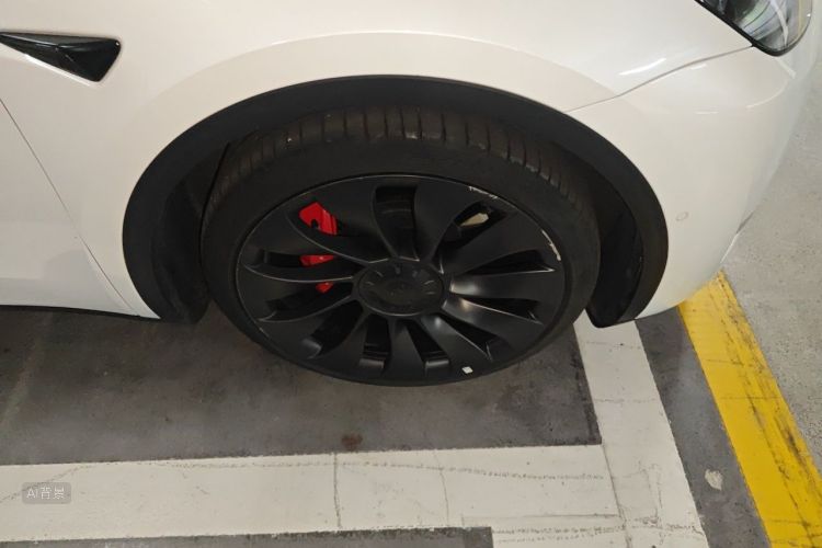 Tesla Model Y 2023 #9 Tesla Model Y 2023 car image #9