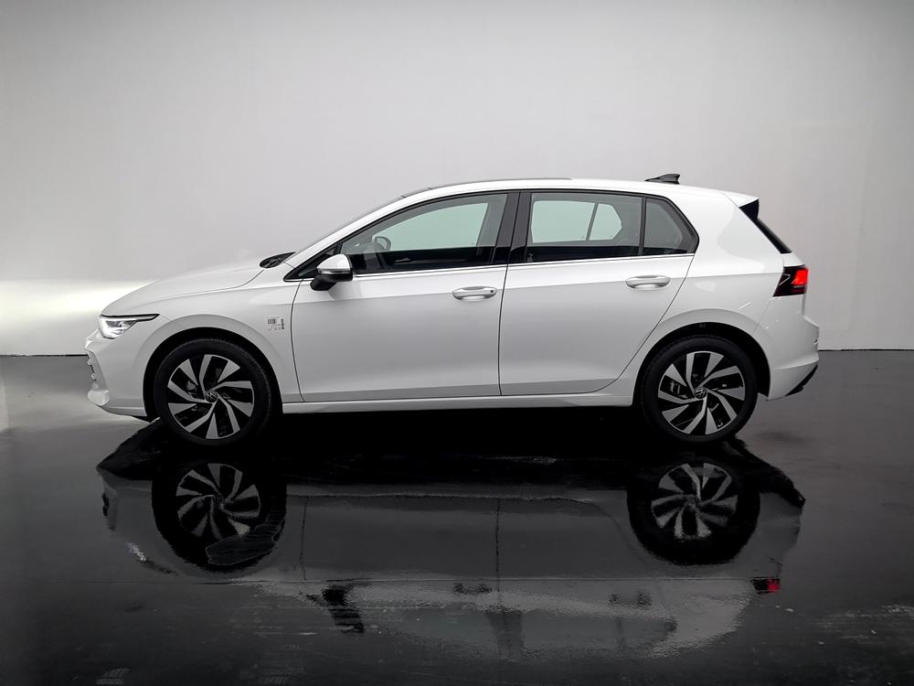 Volkswagen Golf 2026 imagen de coche #4