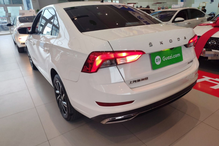 Skoda Rapid 2021 #5 Skoda Rapid 2021 image de voiture #5