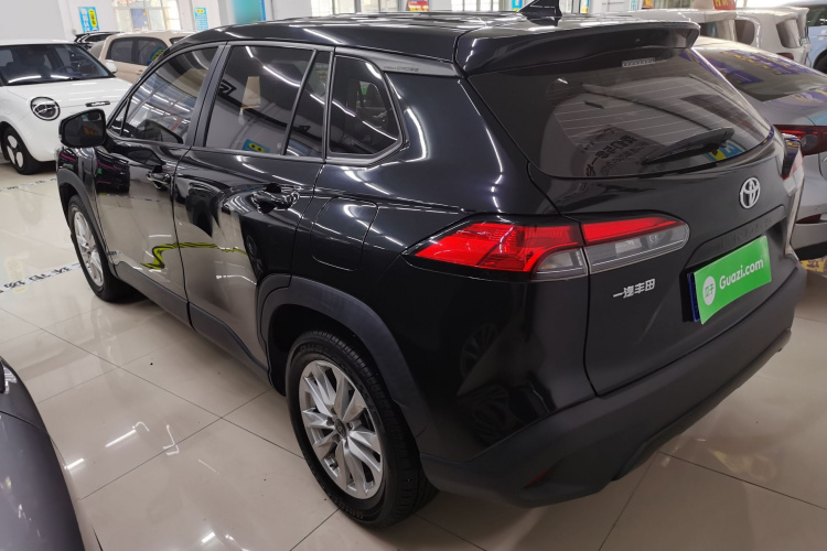 Toyota Corolla Cross 2022 #5 Toyota Corolla Cross 2022 صورة سيارة #5