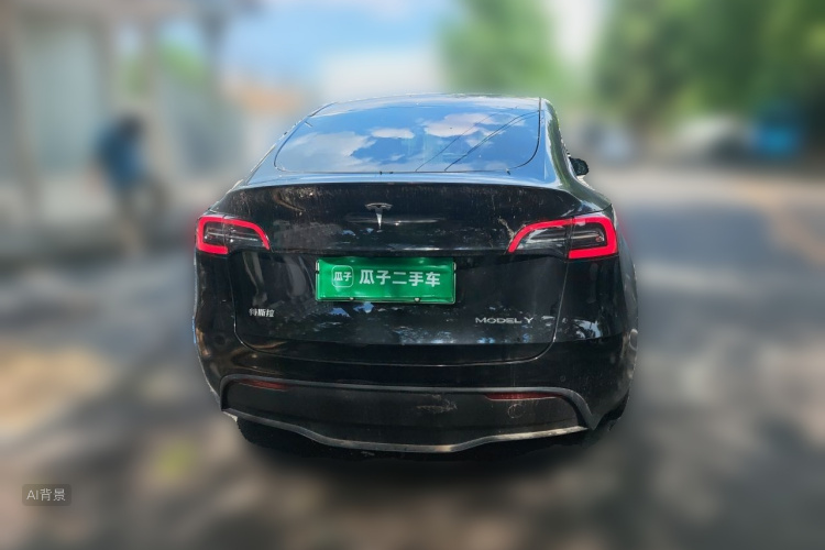 Tesla Model Y 2023 #6 Tesla Model Y 2023 car image #6