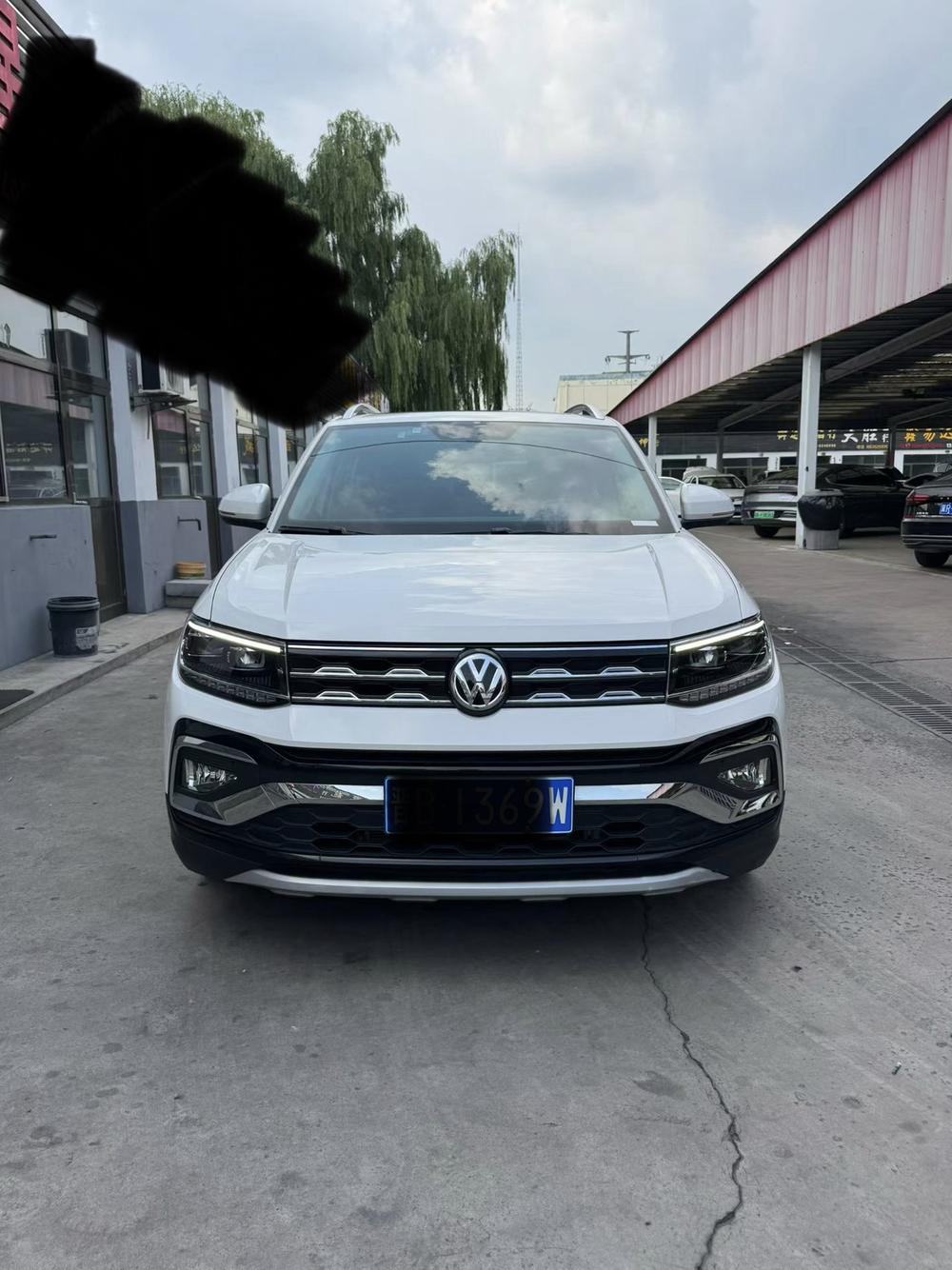 Volkswagen T-Cross 2019 #2 Volkswagen T-Cross 2019 car image #2