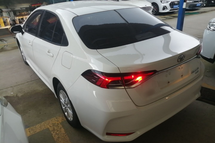 Toyota Corolla 2023 car image #5