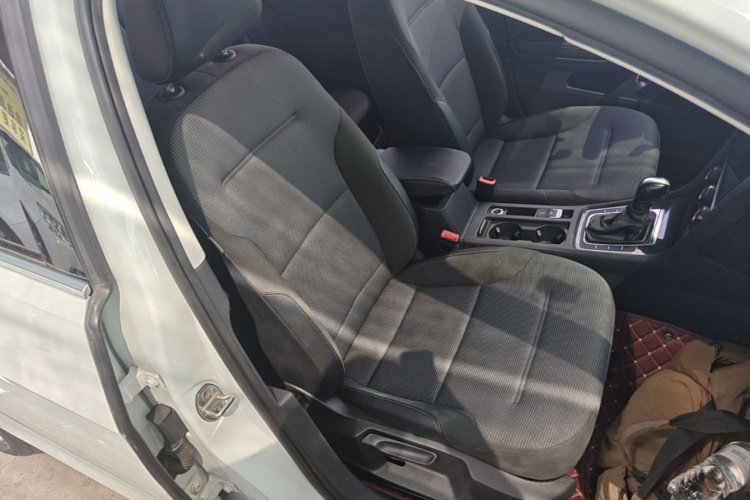 Volkswagen Golf 2018 #24 Volkswagen Golf 2018 car image #24