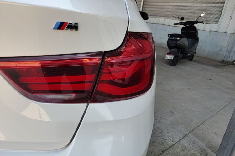 BMW 3 Series GT 2021 #8 BMW 3 Series GT 2021 car image #8