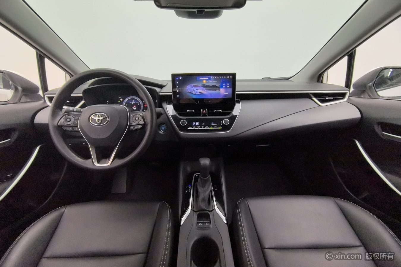 Toyota Corolla 2023 car image #12