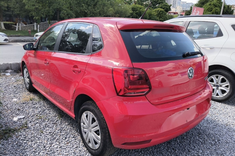 Volkswagen Polo 2018 car image #5