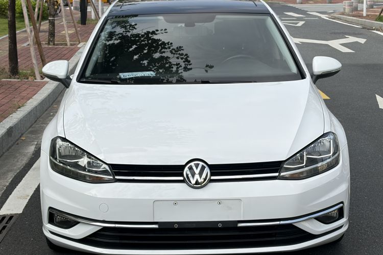 Volkswagen Golf 2020 #4 Volkswagen Golf 2020 صورة سيارة #4
