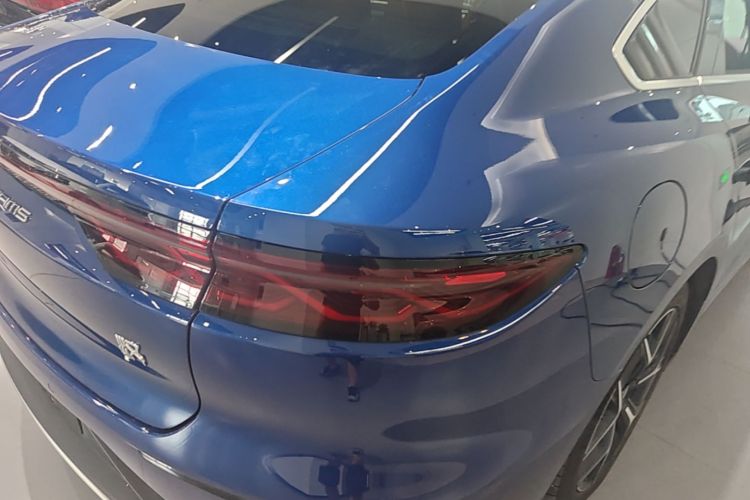BYD Han 2022 car image #8