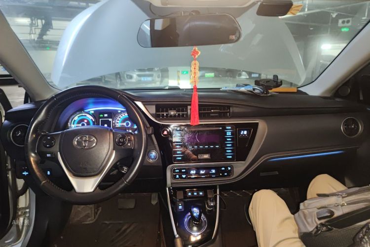 Toyota Corolla 2017 #20 Toyota Corolla 2017 car image #20