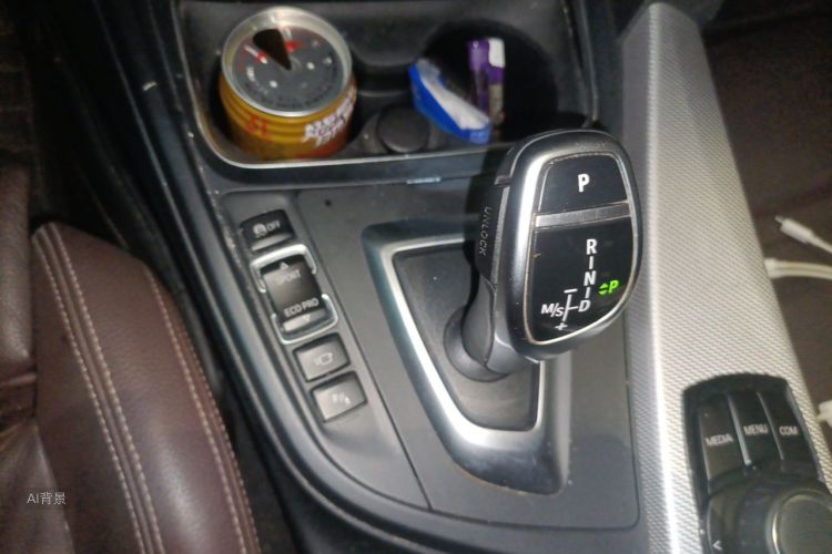 BMW 3 Series 2019 #16 BMW 3 Series 2019 car image #16