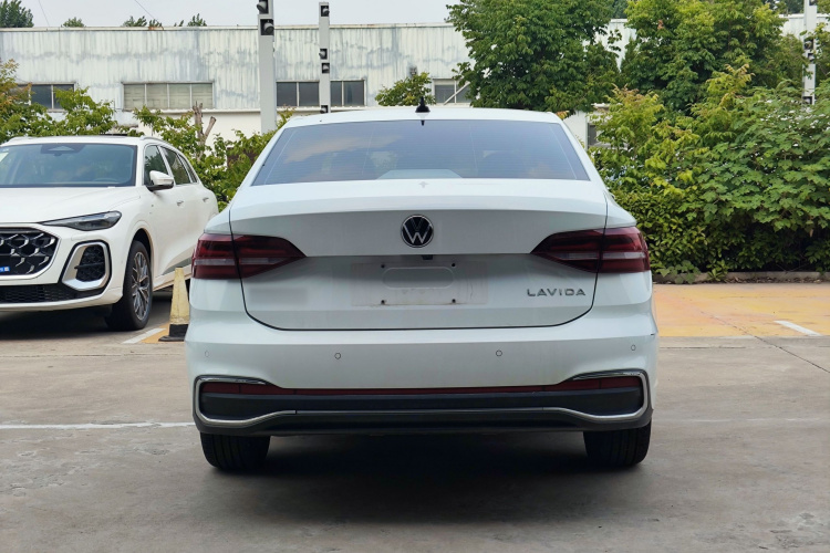 Volkswagen Lavida 2023 car image #6