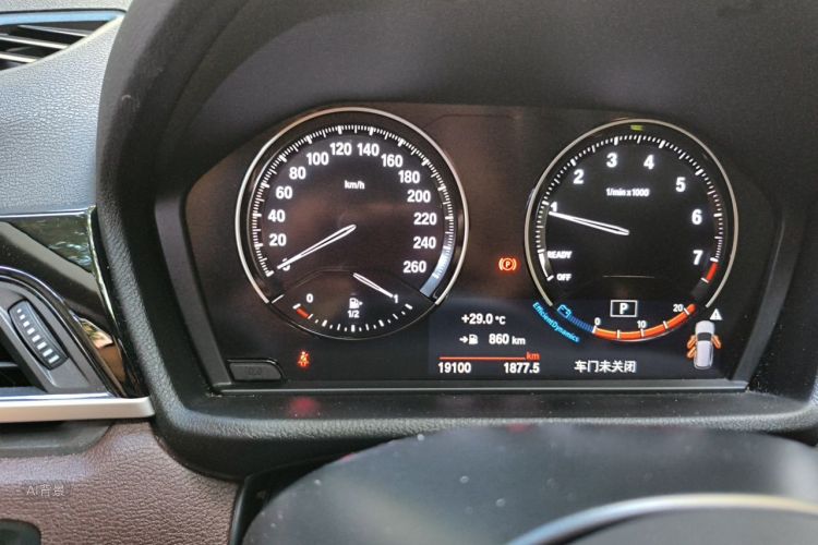 BMW X1 2023 car image #13