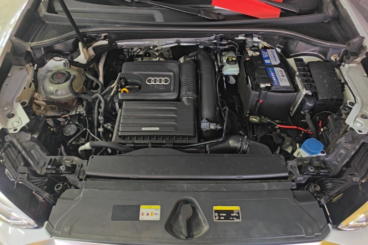 Audi Q3 2021 #20 Audi Q3 2021 car image #20