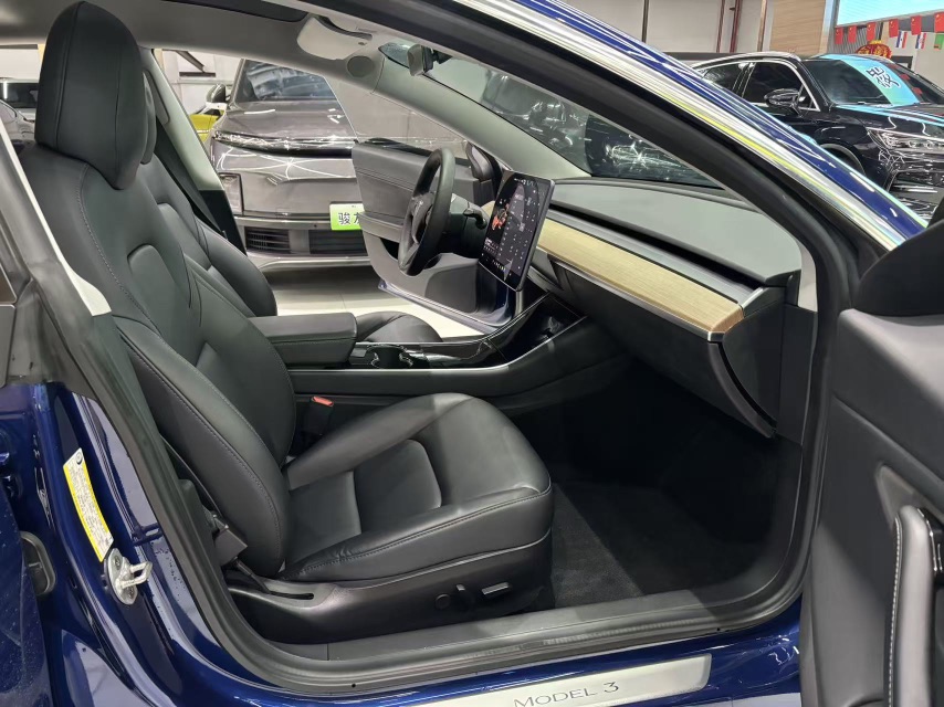 Tesla Model 3 (Imported) 2019 #14 Tesla Model 3 (Imported) 2019 car image #14