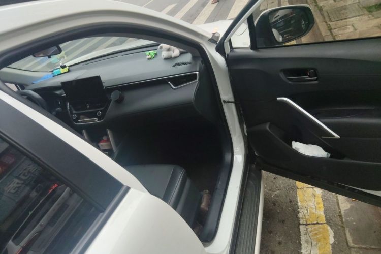 Toyota Corolla Cross 2025 immagine di auto #21