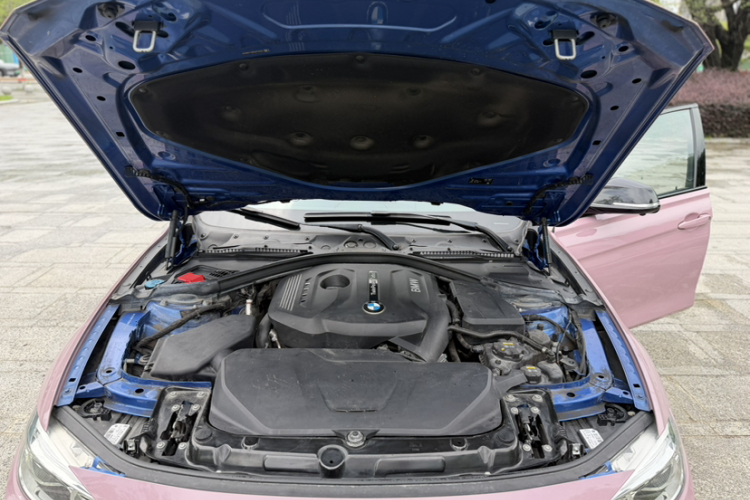 BMW 3 Series 2019 #15 BMW 3 Series 2019 car image #15
