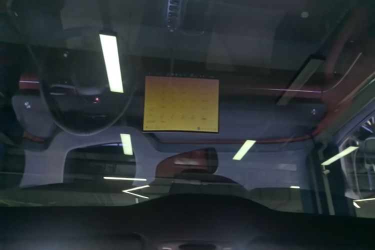 MI SU7 2025 #24 MI SU7 2025 car image #24